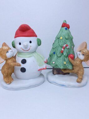 HomCo Playful Mice with Snowmen